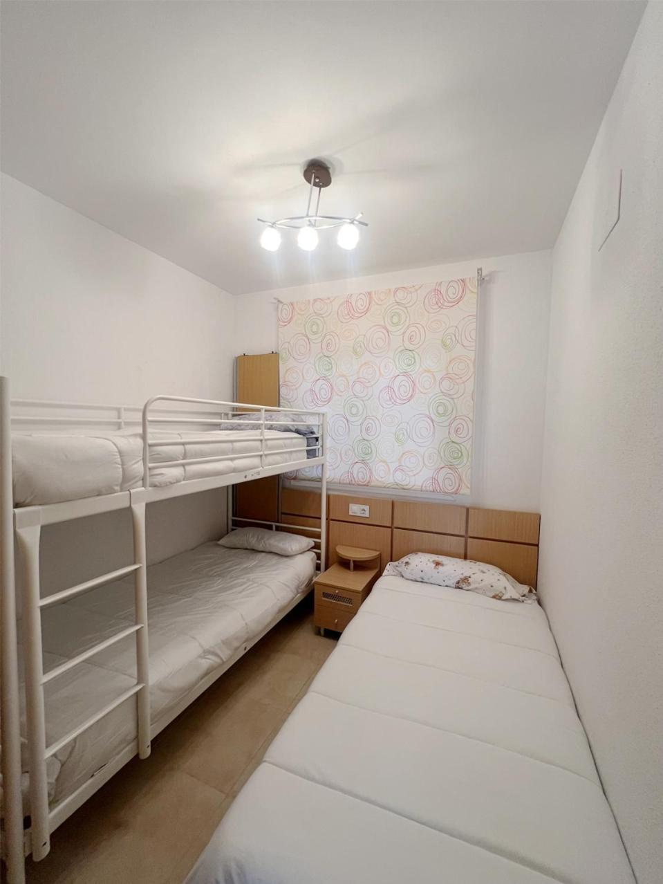 Apartamento Equipado En La Playa Torre La Sal กาบาเนส ภายนอก รูปภาพ